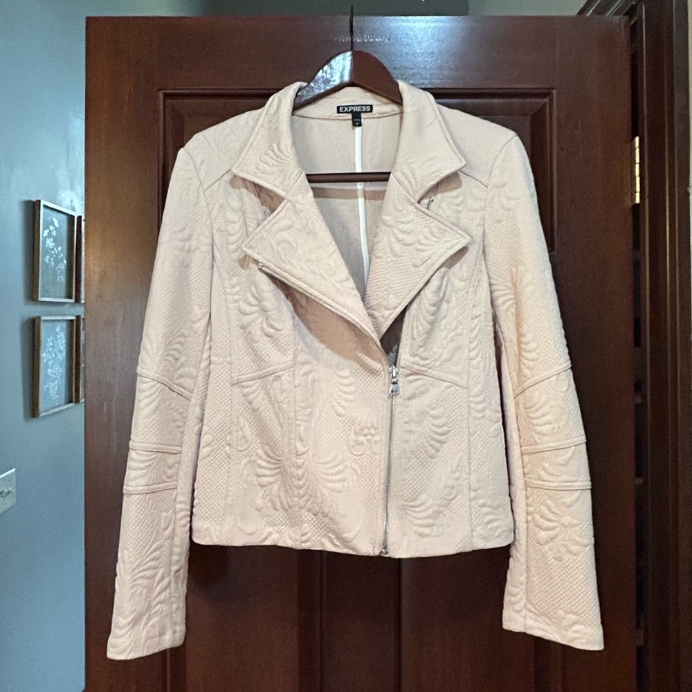 Express Cream/Light Blush Quilted Moto Jacket Zip Textured Women’s L